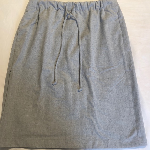SOLD BABATON Gray Skirt - Picture 5 of 6